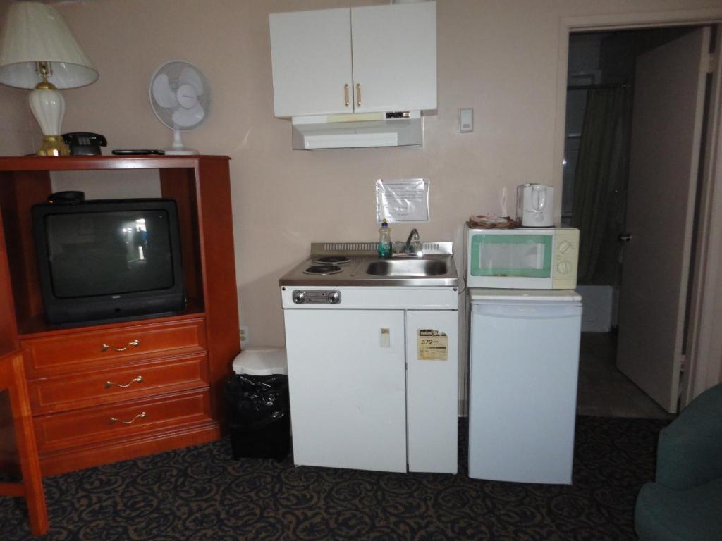 Matador Motel Drayton Valley Quarto foto