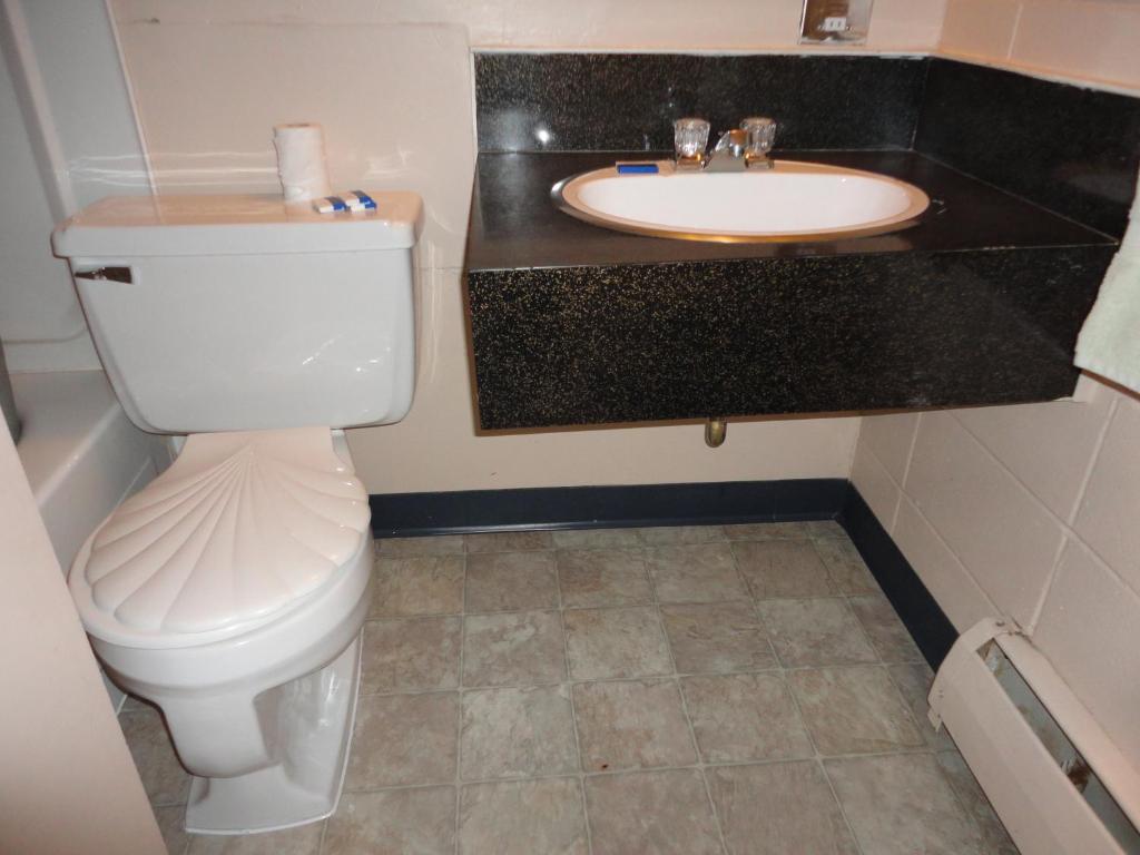 Matador Motel Drayton Valley Quarto foto